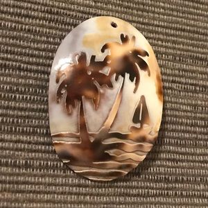 OVAL PALM TREE PLASTIC HAND ETCHED & PAINTED CHARM